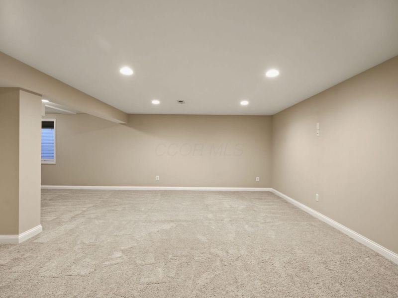8833 Meadow Grass Lane, Lewis Center, OH 43035 Photo 37
