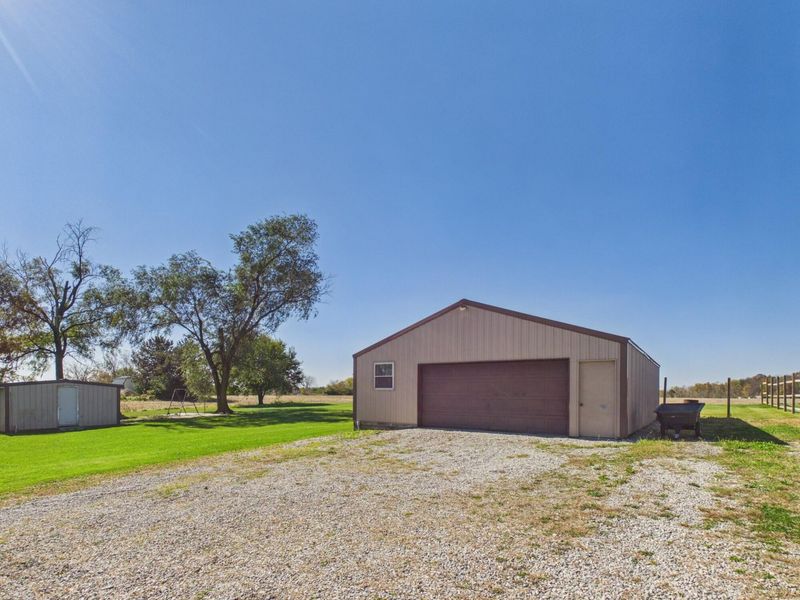 6644 Smith Road, Bradford, OH 45308 Photo 24