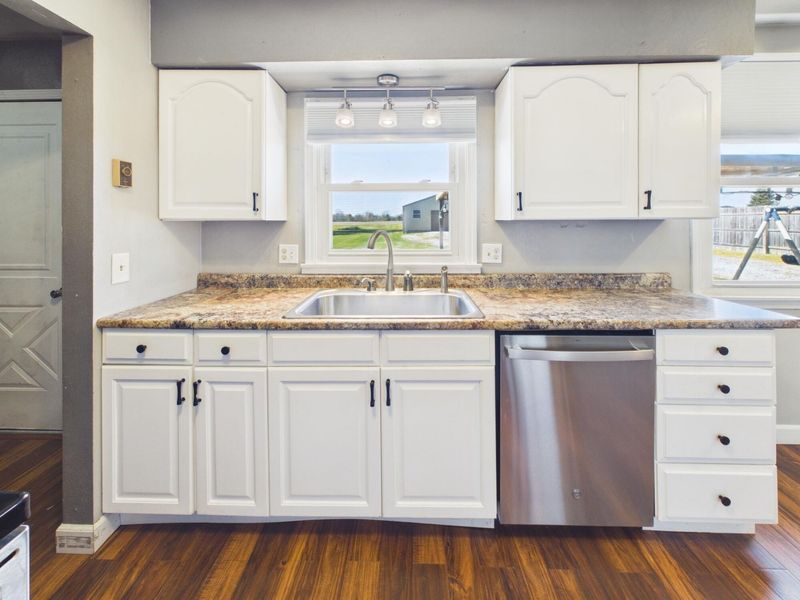6644 Smith Road, Bradford, OH 45308 Photo 4