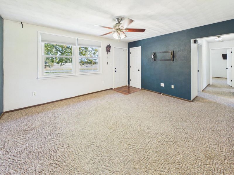 6644 Smith Road, Bradford, OH 45308 Photo 8