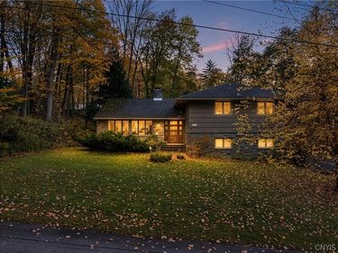 11 Prospect Street , Clinton, NY 13323