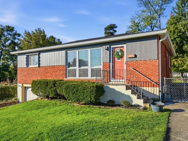 2676 Sandhurst Drive, Cincinnati, OH 45239