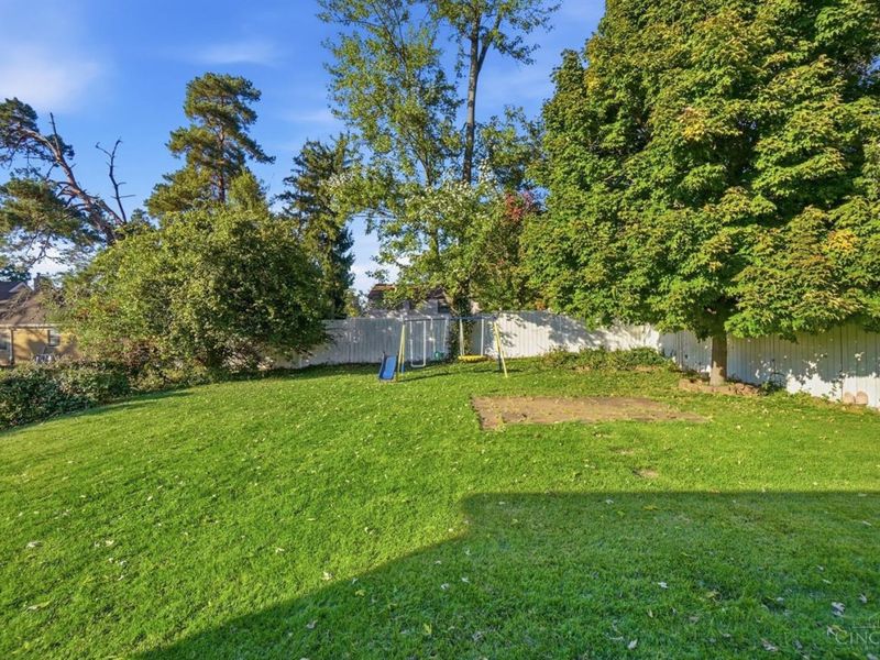 2676 Sandhurst Drive, Colerain Township, OH 45239 Photo 20