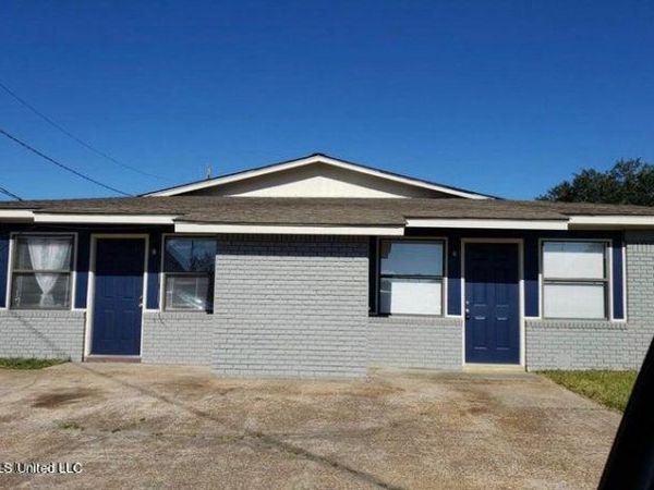 1015 Park Row Avenue, Long Beach, MS 39560