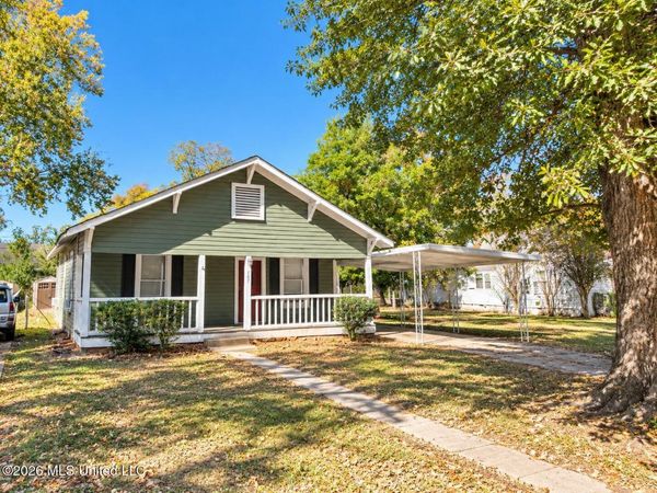 507 Bell Avenue, Greenwood, MS 38930