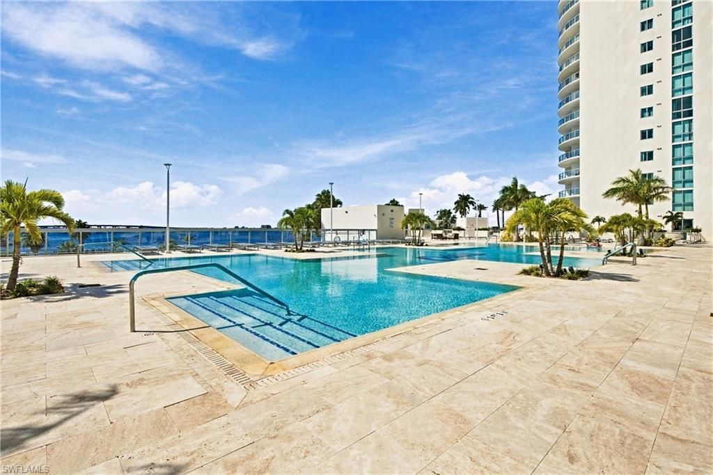 3000 Oasis Grand Blvd, Unit 1401, Fort Myers, FL 33916 Photo