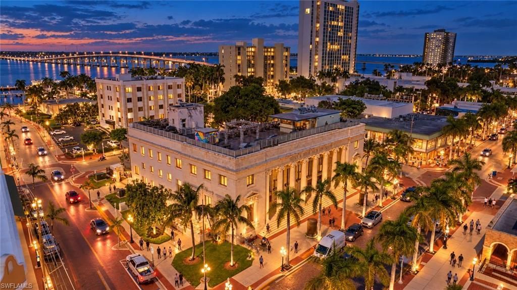 3000 Oasis Grand Blvd, Unit 1401, Fort Myers, FL 33916 Photo