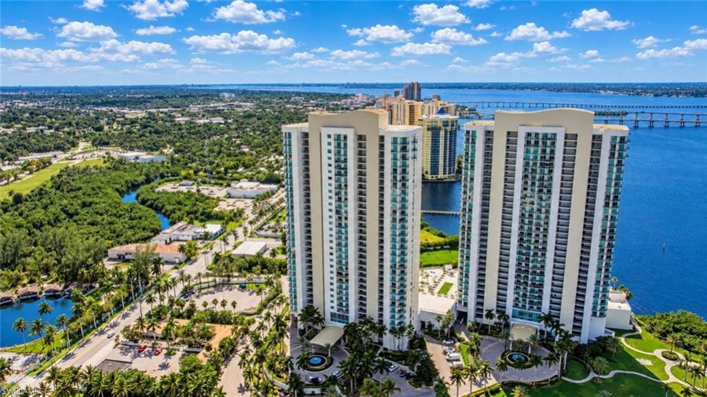 3000 Oasis Grand Blvd, Unit 1401, Fort Myers, FL 33916 Photo