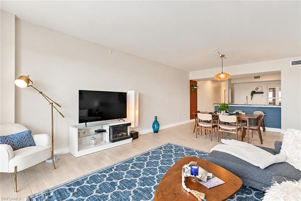 3000 Oasis Grand Blvd, Unit 1401, Fort Myers, FL 33916 Photo