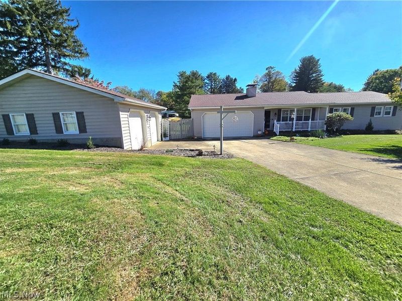 3270 Circle Court , Zanesville, OH 43701 Photo 2