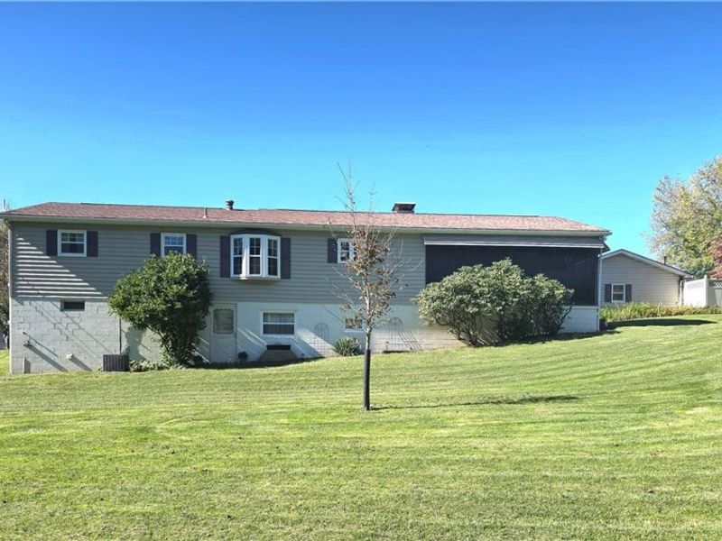 3270 Circle Court , Zanesville, OH 43701 Photo 3