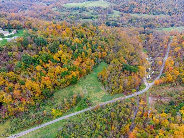 Crescent Road , St Clairsville, OH 43950