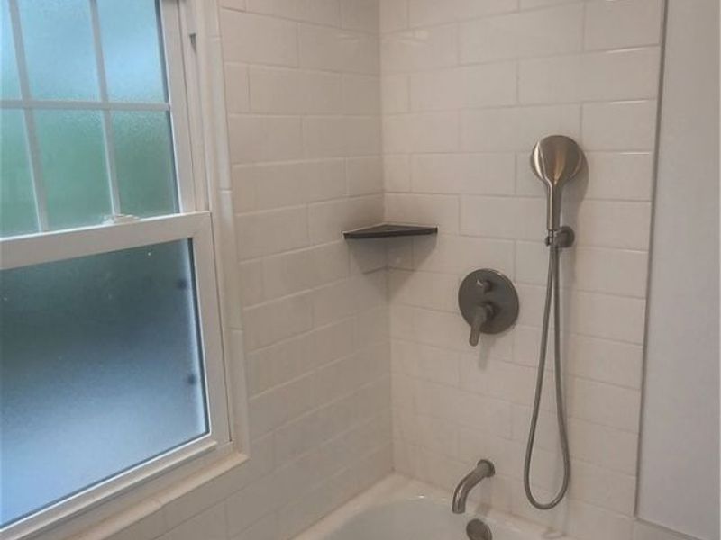 13109 Cedar Road, Cleveland Heights, OH 44118 Photo 20