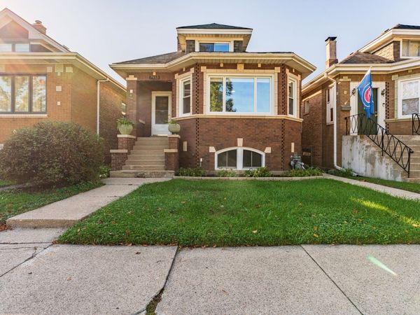 7933 W Sunset Drive, Elmwood Park, IL 60707