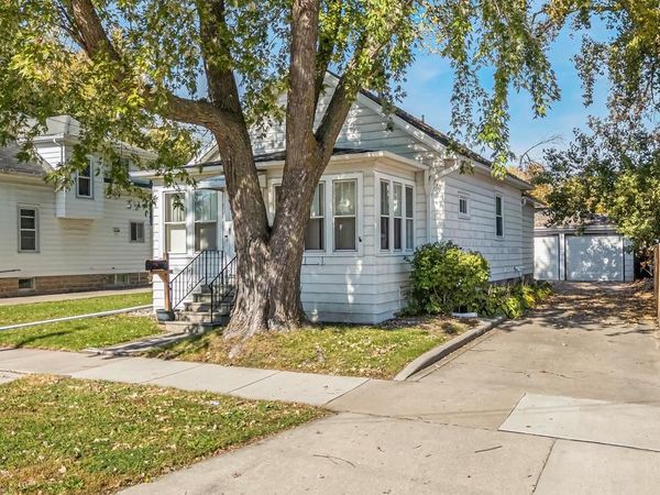 1408 W BENT AVENUE, Oshkosh, WI 54901