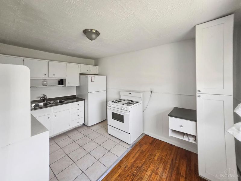 4720 Ridge Avenue, Cincinnati, OH 45209 Photo 20