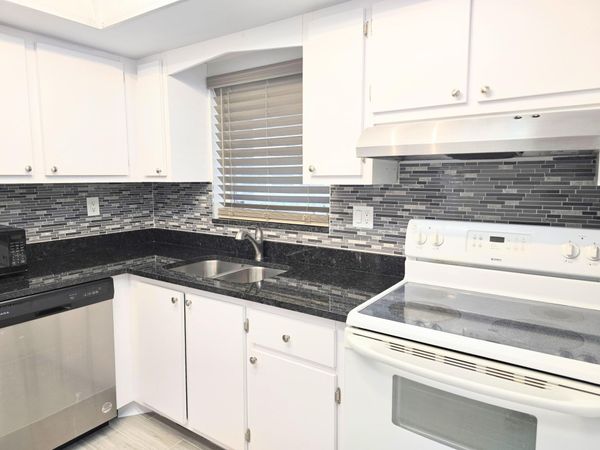 2907 ASHLEY Drive W, Unit A, West Palm Beach, FL 33415