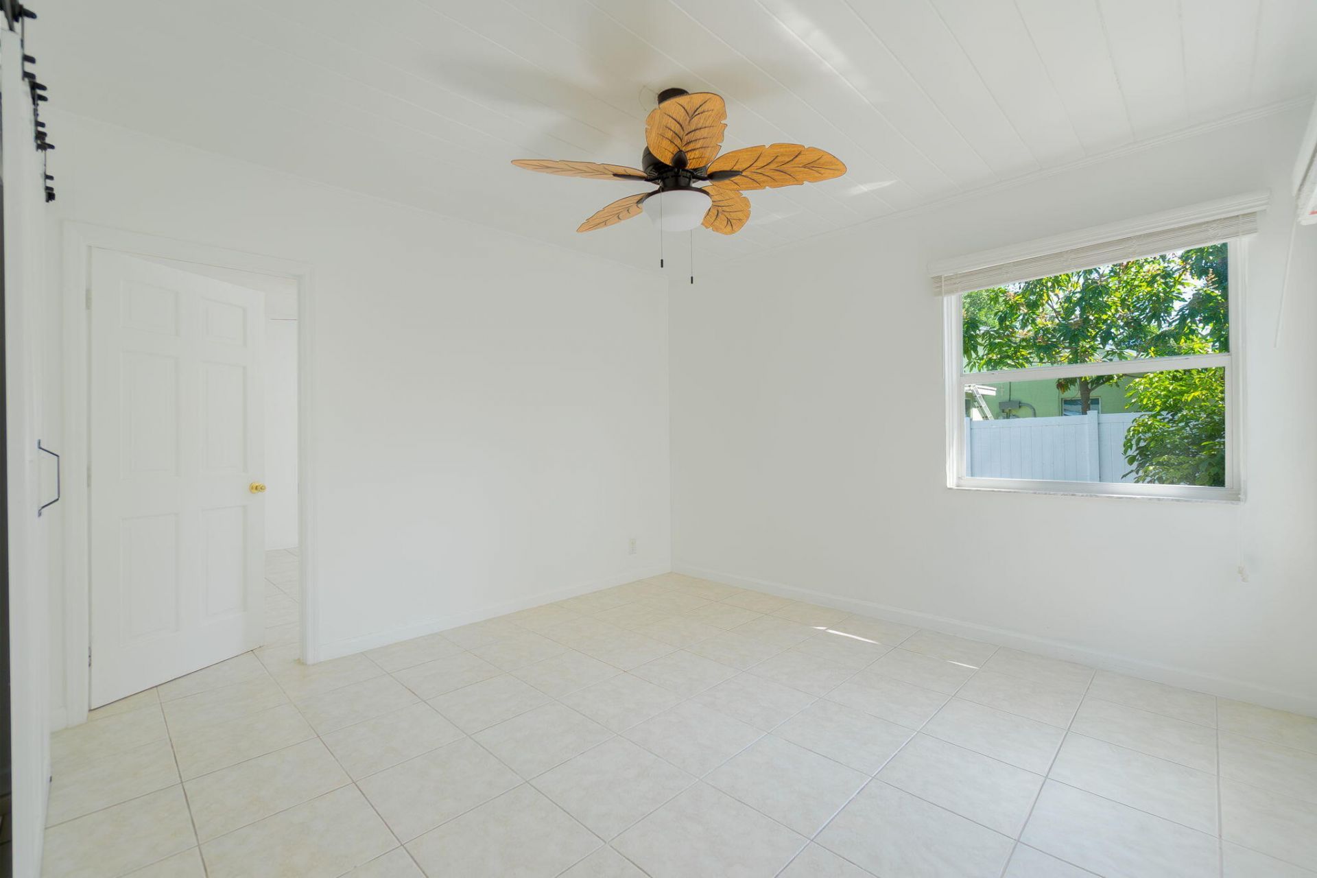 214 NE 11th Street, Unit #B, Delray Beach, FL 33444 Photo