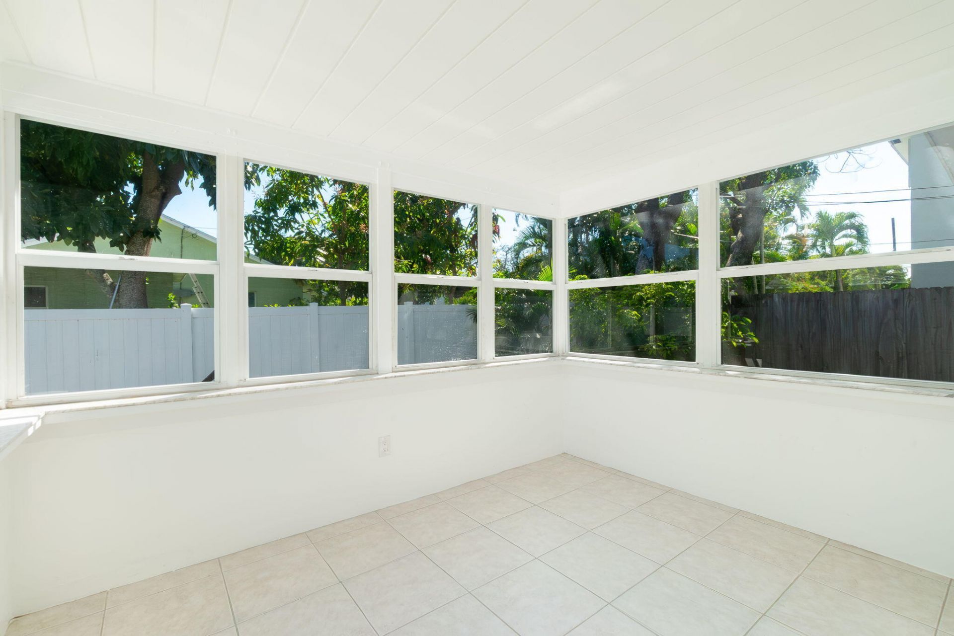 214 NE 11th Street, Unit #B, Delray Beach, FL 33444 Photo