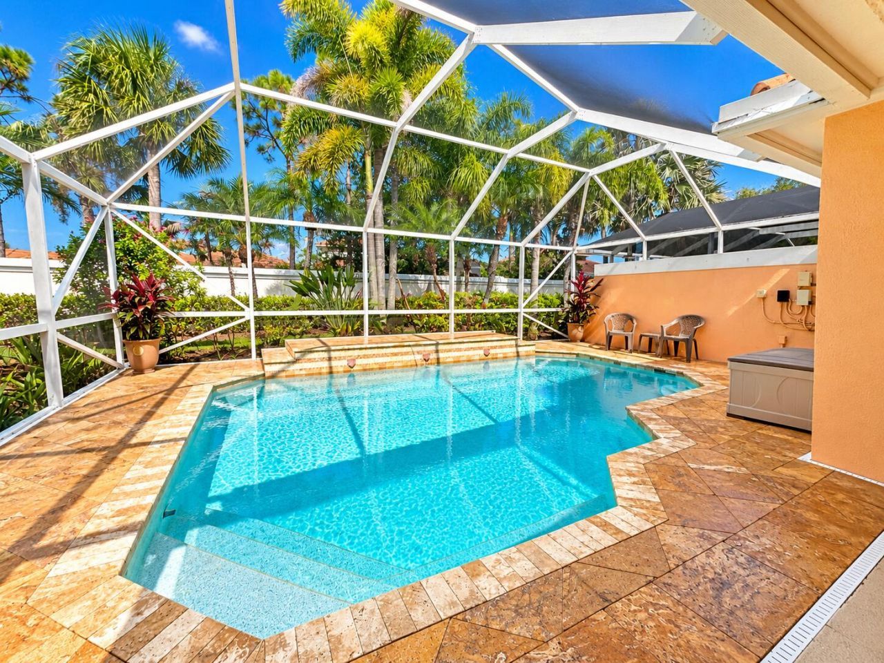 10489 SW Stratton Drive, Port Saint Lucie, FL 34987 Photo