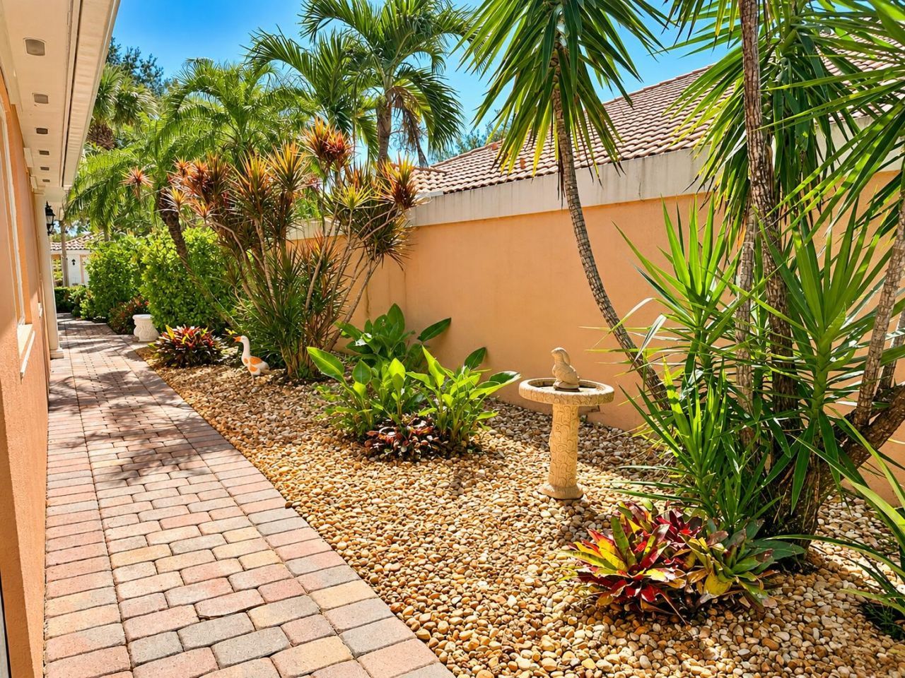 10489 SW Stratton Drive, Port Saint Lucie, FL 34987 Photo