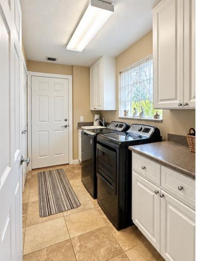 10489 SW Stratton Drive, Port Saint Lucie, FL 34987 Photo