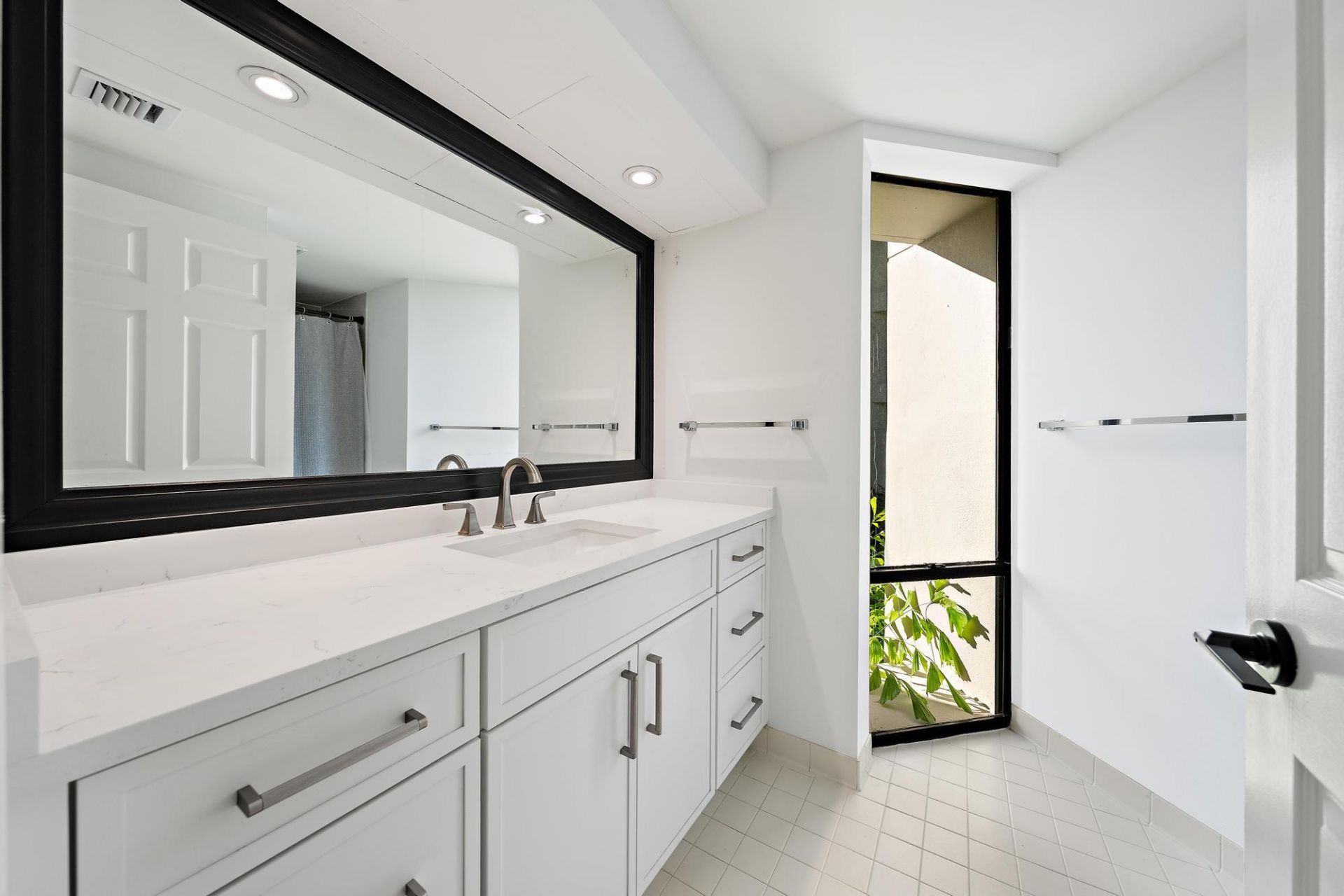 1124 Marine Way W, Unit D2R, North Palm Beach, FL 33408 Photo