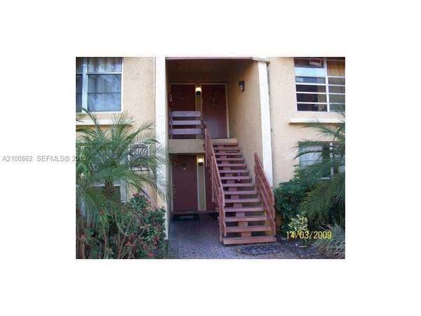 4403 TREEHOUSE Lane, Unit D, Tamarac, FL 33319