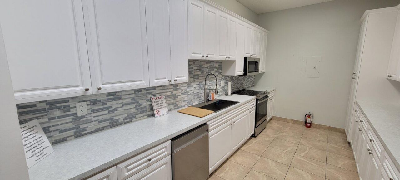5170 NW 3rd Court, Unit C, Delray Beach, FL 33445 Photo
