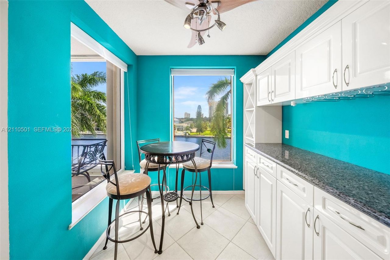 2880 NE 14th St Cswy , Unit 404, Pompano Beach, FL 33062 Photo