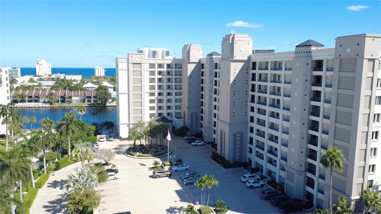 2880 NE 14th St Cswy , Unit 404, Pompano Beach, FL 33062 Photo