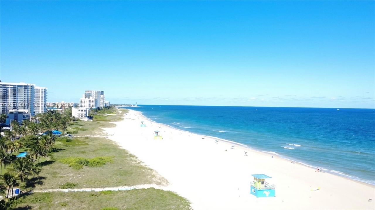 2880 NE 14th St Cswy , Unit 404, Pompano Beach, FL 33062 Photo