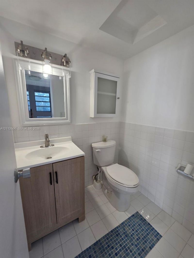 800 West Ave , Unit 401, Miami Beach, FL 33139 Photo