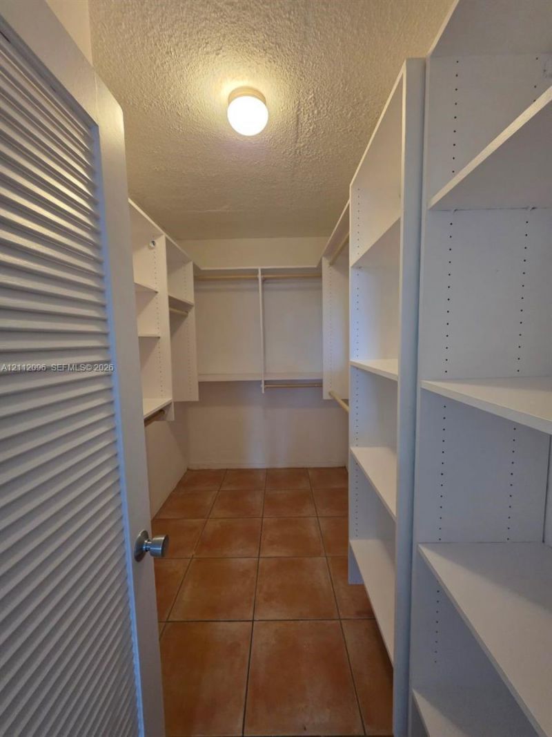 800 West Ave , Unit 401, Miami Beach, FL 33139 Photo