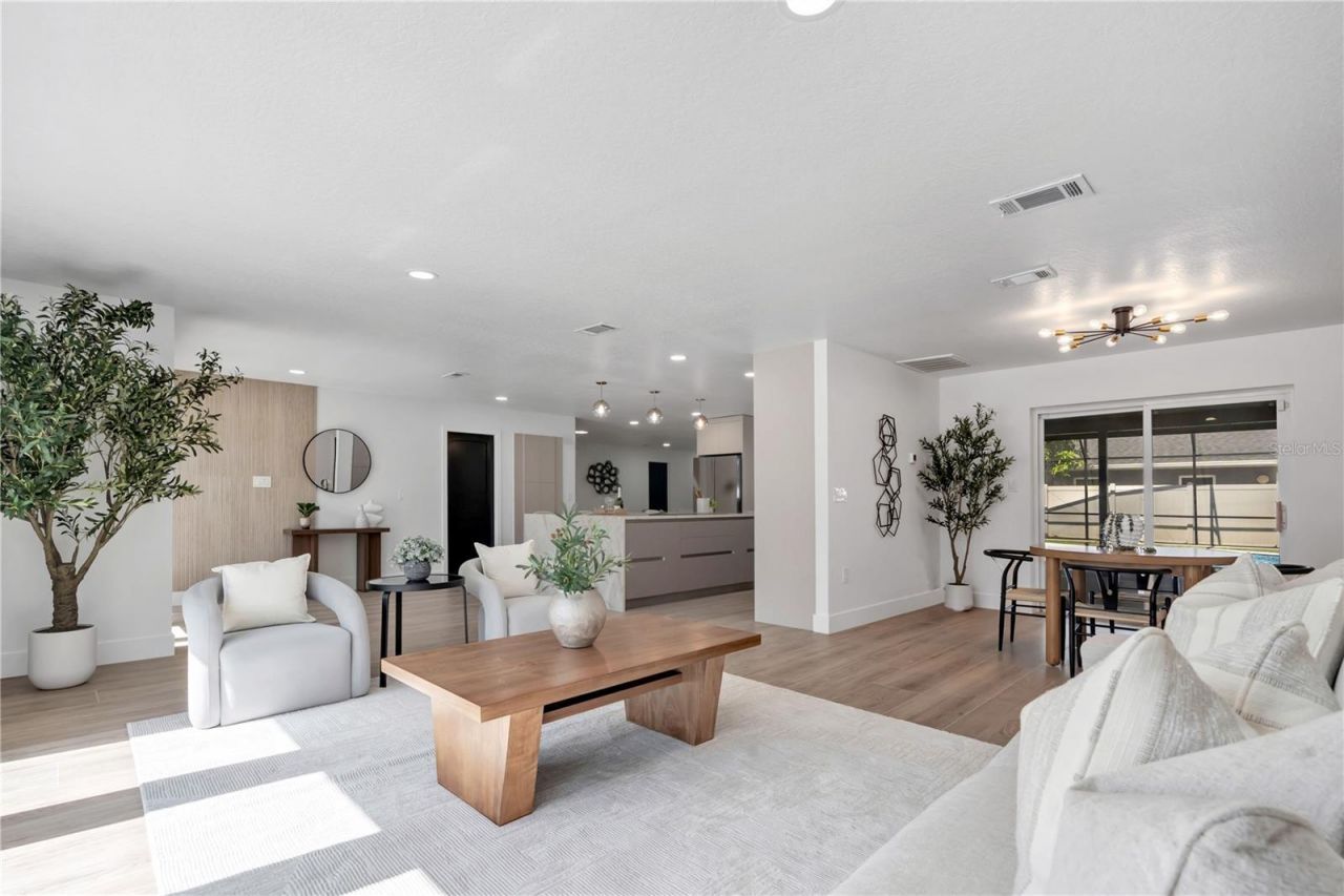 5031 Saint Denis Court, Belle Isle, FL 32812 Photo