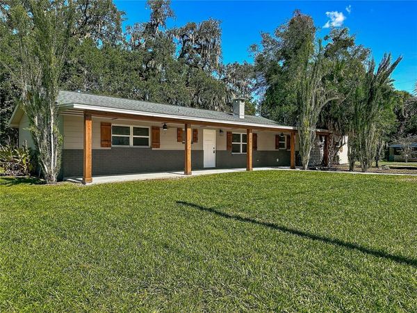 327 NE 6TH AVENUE , TRENTON, FL 32693