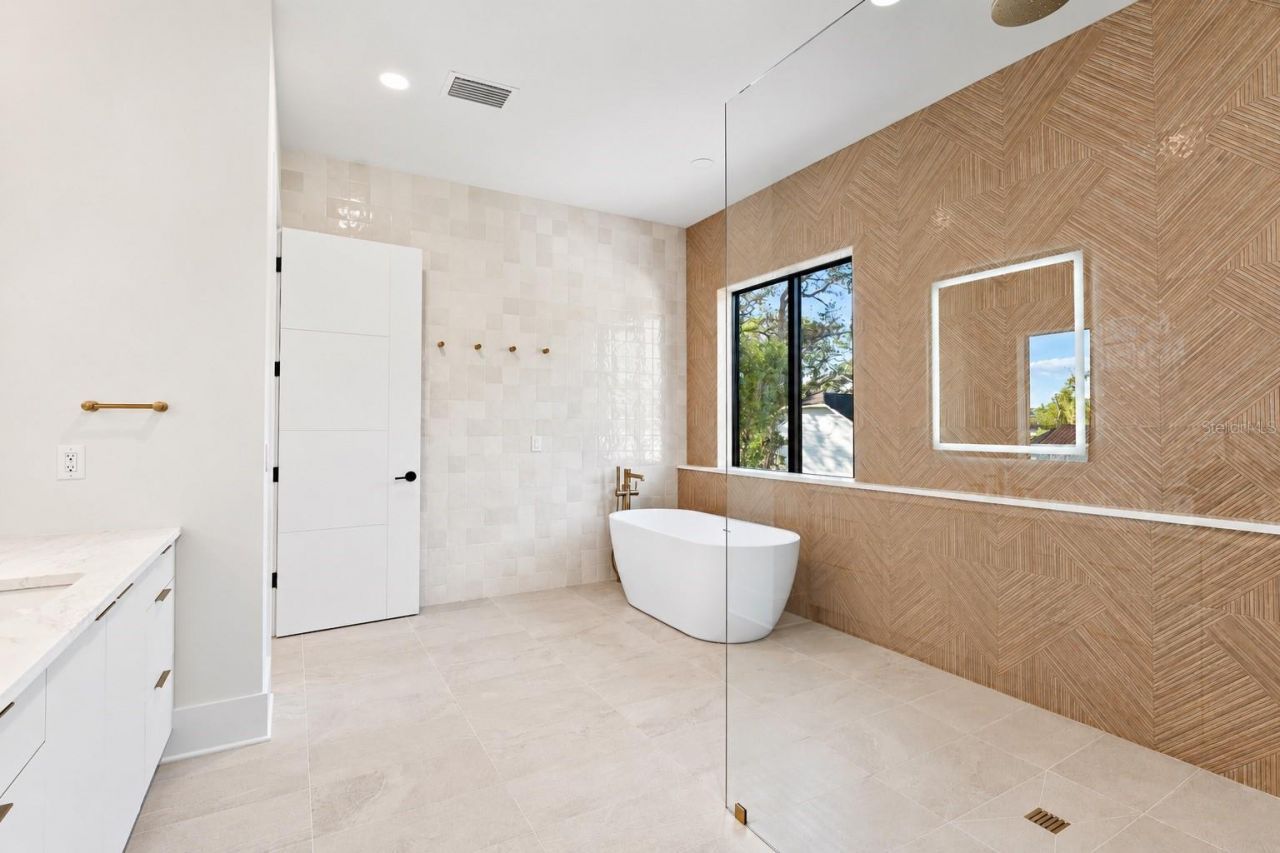 904 W Fribley Street, Tampa, FL 33603 Photo