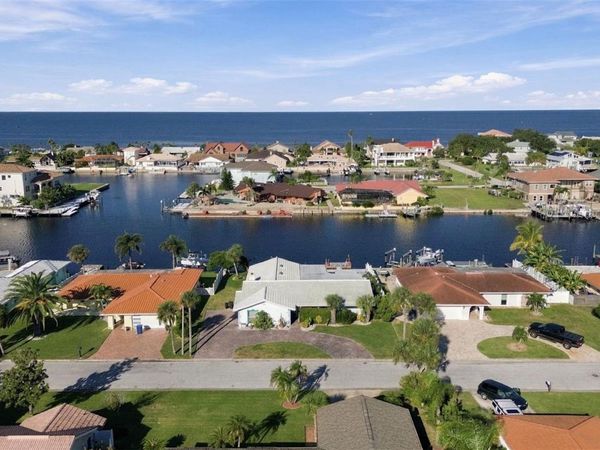5451 WINDWARD WAY , NEW PORT RICHEY, FL 34652