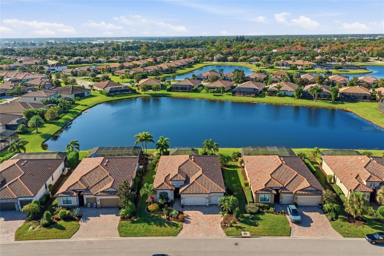 6726 Rookery Lake Drive, Bradenton, FL 34212 Photo