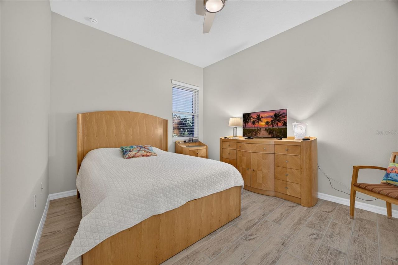 3803 Woodcliff Lake Terrace , Sarasota, FL 34243 Photo
