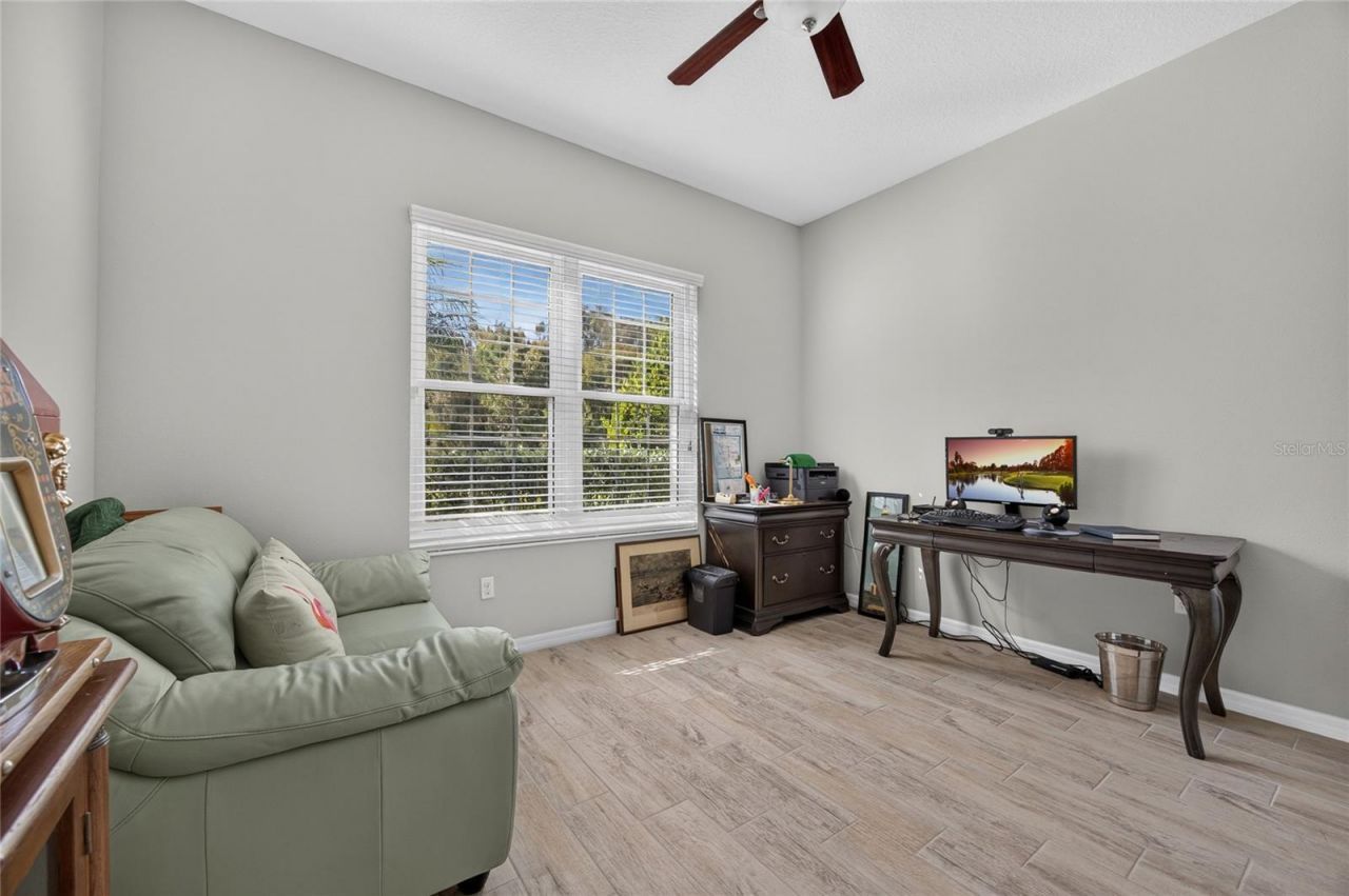 3803 Woodcliff Lake Terrace , Sarasota, FL 34243 Photo