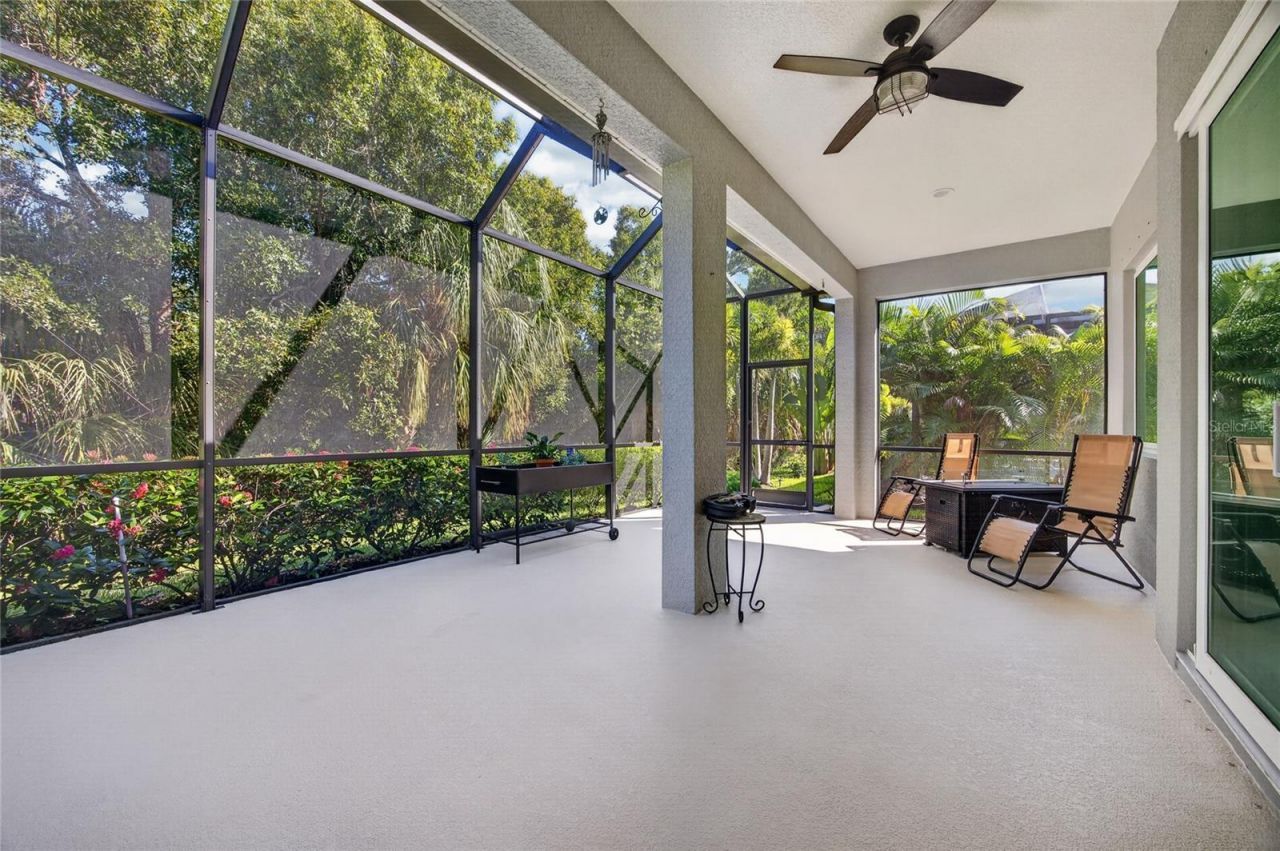 3803 Woodcliff Lake Terrace , Sarasota, FL 34243 Photo