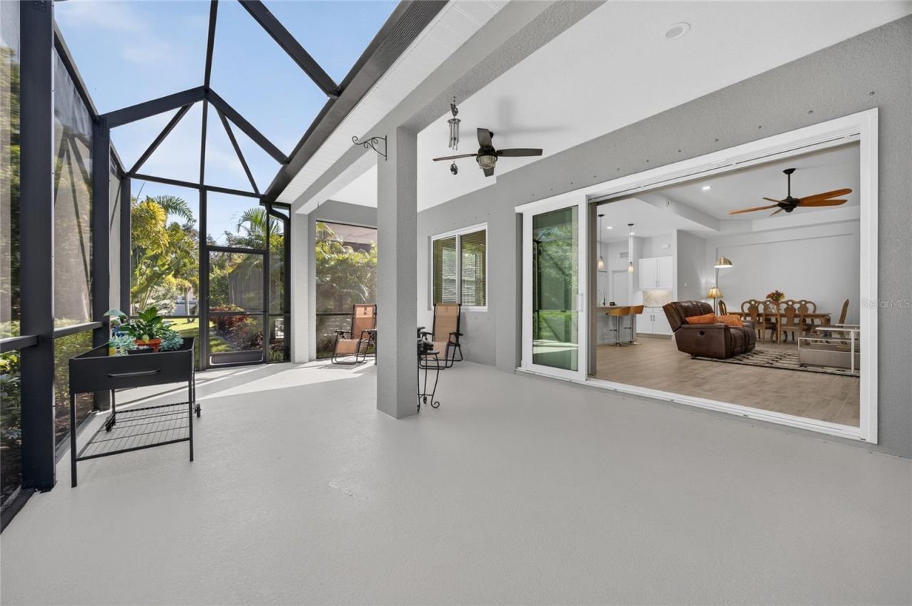 3803 Woodcliff Lake Terrace , Sarasota, FL 34243 Photo