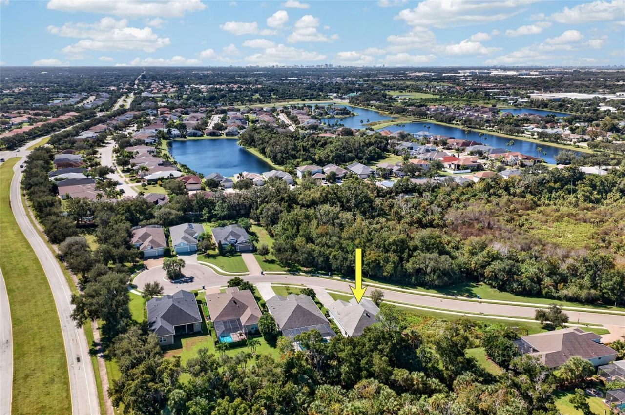 3803 Woodcliff Lake Terrace , Sarasota, FL 34243 Photo