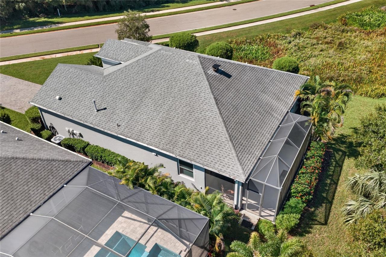 3803 Woodcliff Lake Terrace , Sarasota, FL 34243 Photo