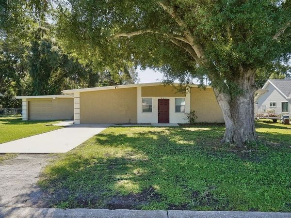 804 68TH AVENUE W, BRADENTON, FL 34207