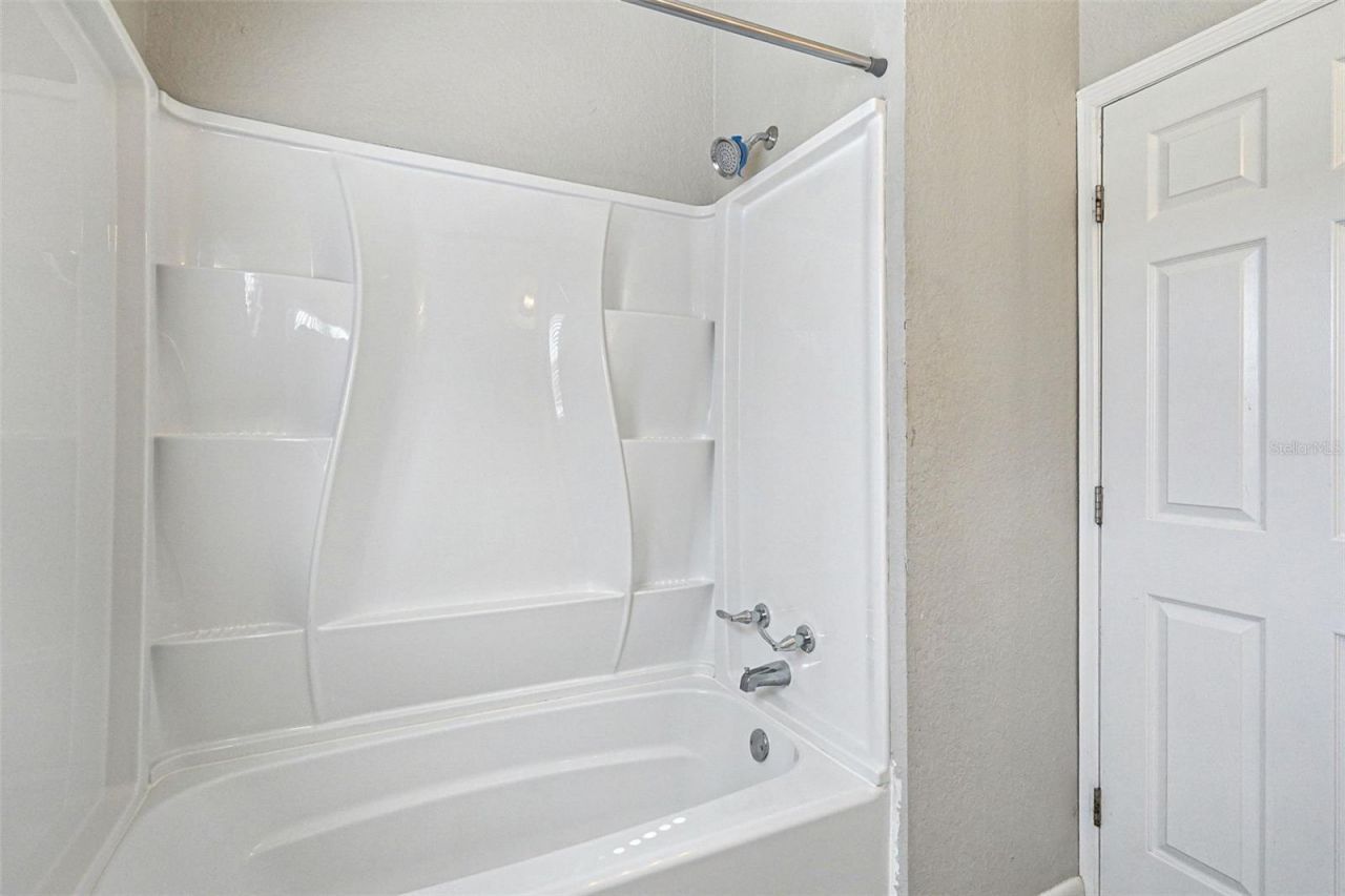 804 68th Avenue W, Bradenton, FL 34207 Photo