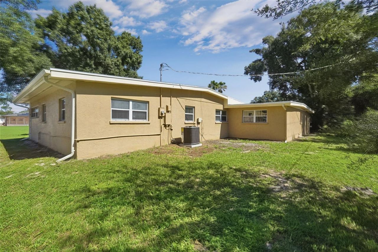 804 68th Avenue W, Bradenton, FL 34207 Photo