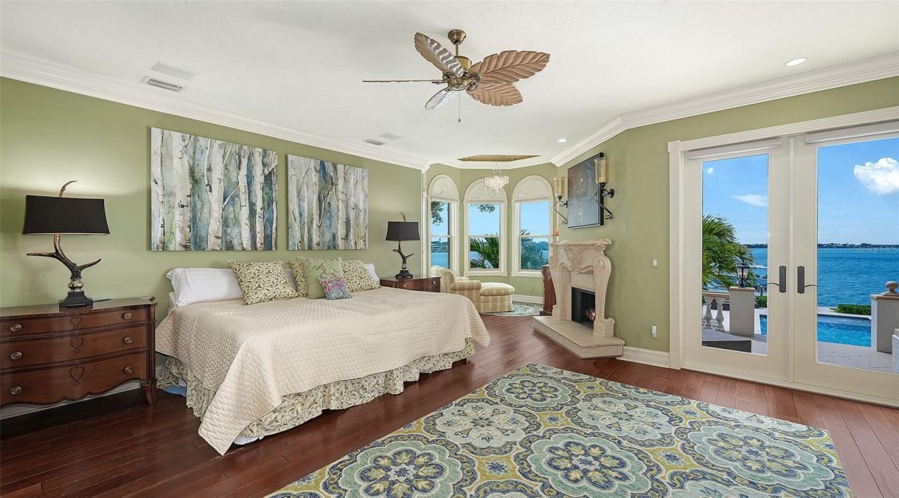 1240 Hillview Drive, Sarasota, FL 34239 Photo