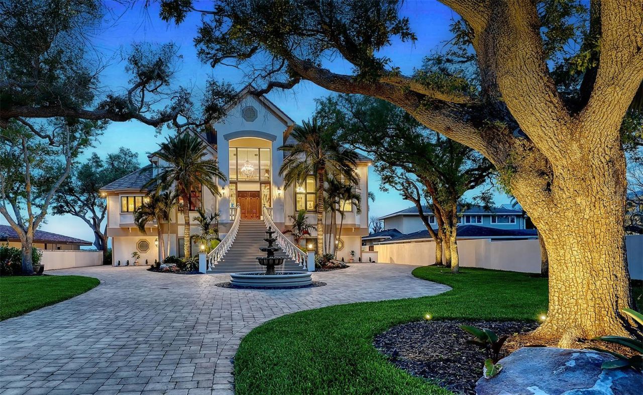 1240 Hillview Drive, Sarasota, FL 34239 Photo